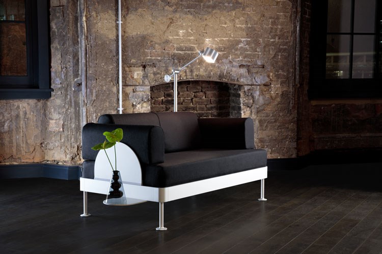 aluminium bed