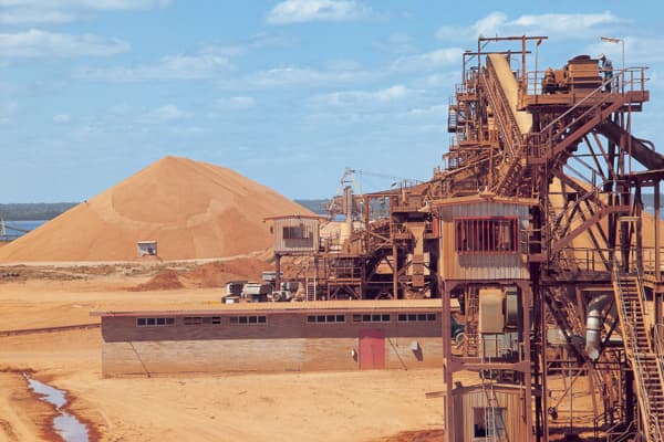 Bauxite transport and traceability: Why tracking the cargo back to the mine is difficult