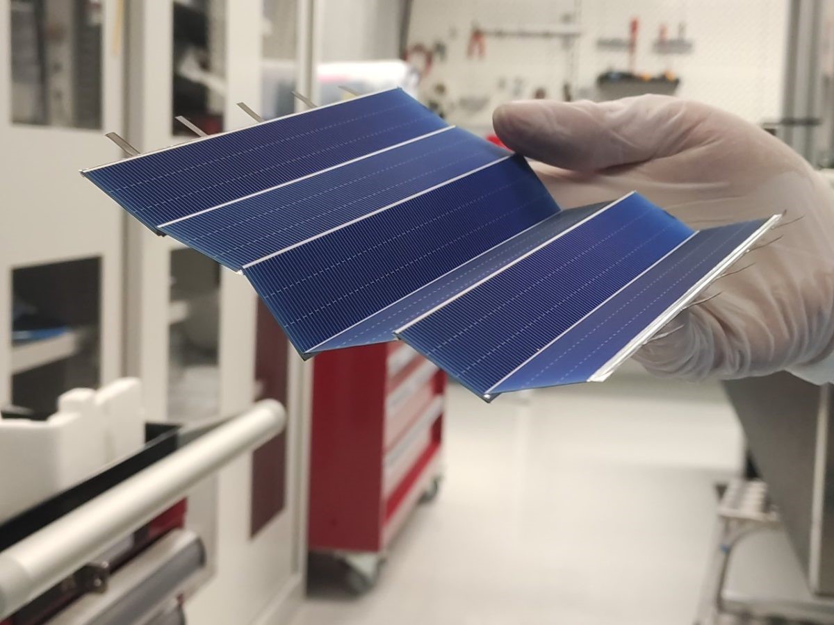Fraunhofer ISE comes up with cost-effective and innovative solder-free aluminium interconnection tech for shingled PV modules