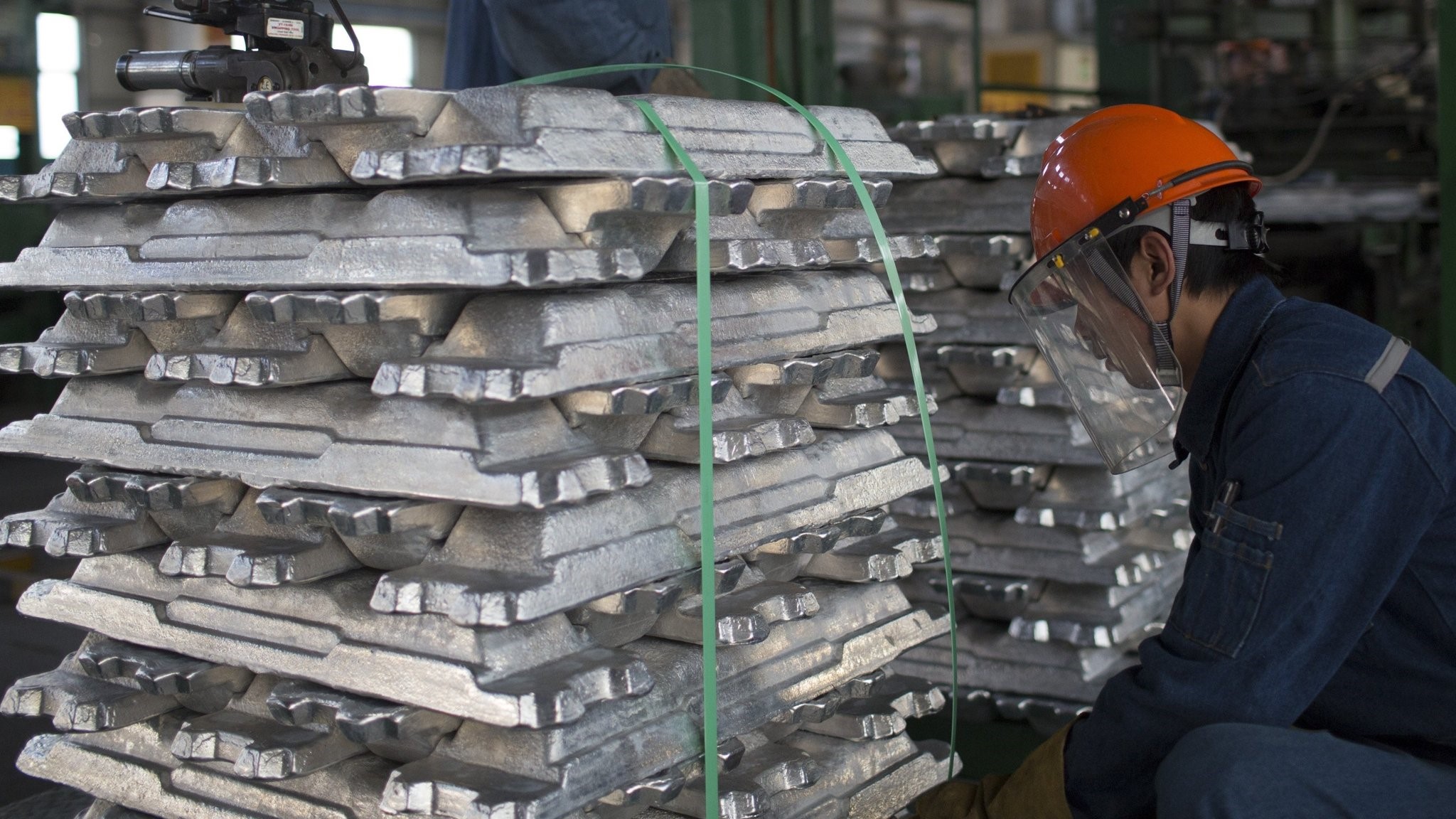 China to release 70,000 tonnes of aluminium from state reserves in the next round of auction on October 9