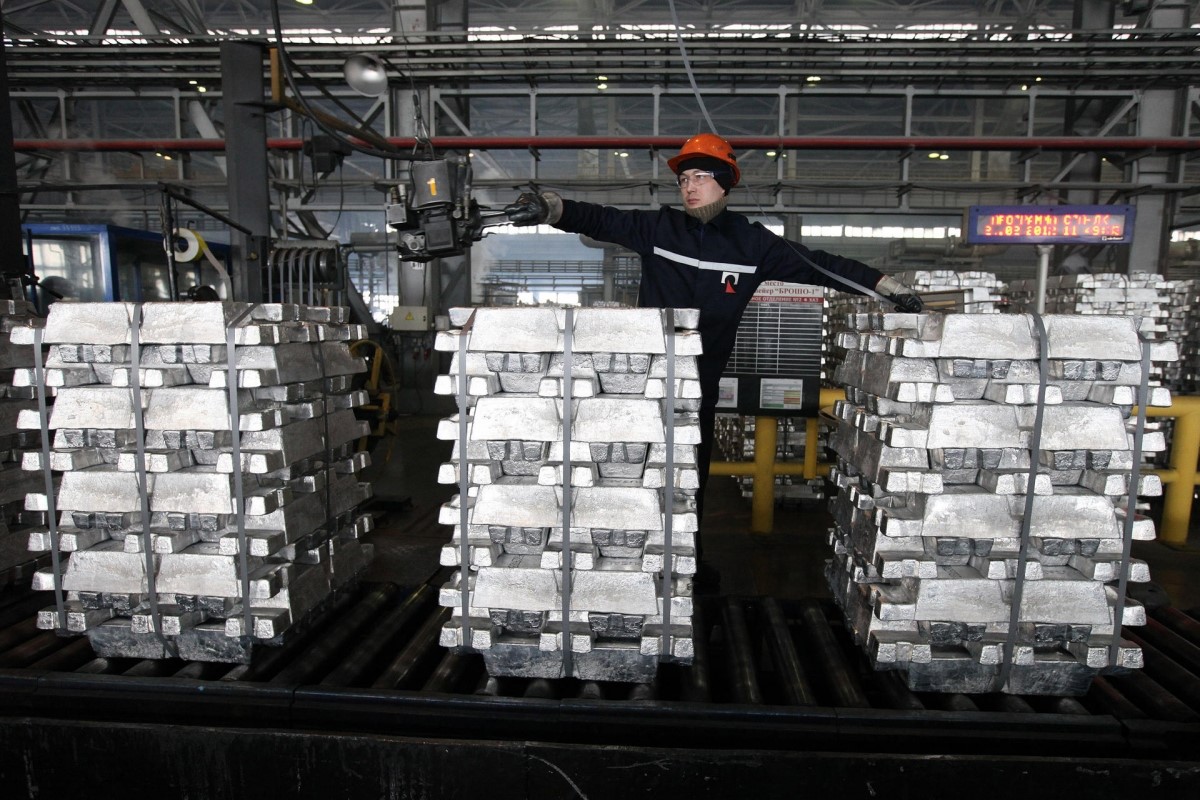 China’s aluminium imports grow 2.2% M-o-M to 252,921 tonnes in September 2021, customs data shows