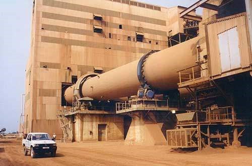 Guinea supports alumina refinery plans