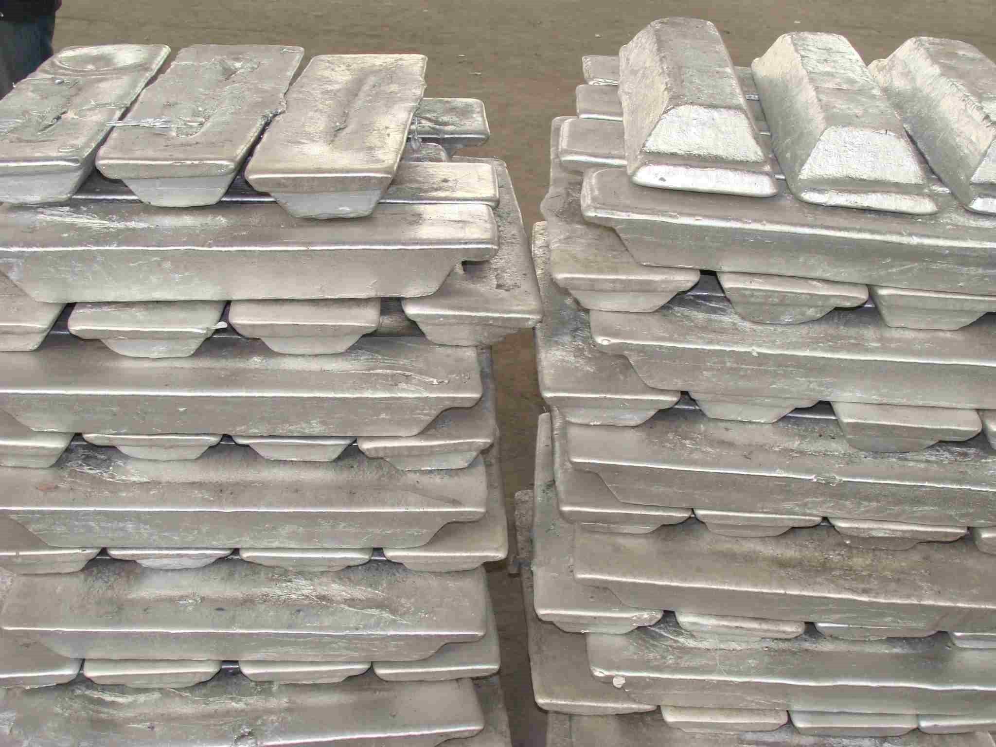 china-s-a00-aluminium-ingot-price-hikes-by-rmb160-t-to-rmb17-900-t-average-alumina-price-moves