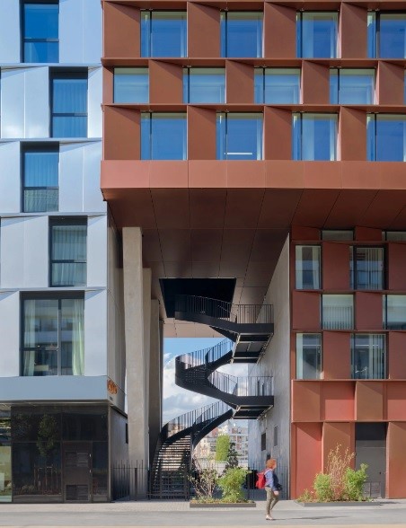 3XN finishes its first aluminium-clad hotel in France overlooking La Défense