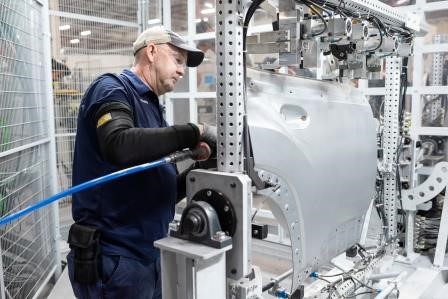 BMW Group to source aluminium from sustainable Canadian production from 2024