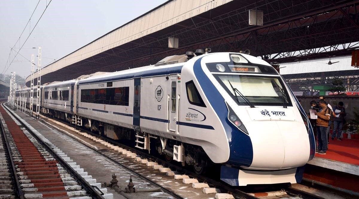 Alstom and Medha also join the race to acquire 100 aluminium trainsets contract for Vande Bharat