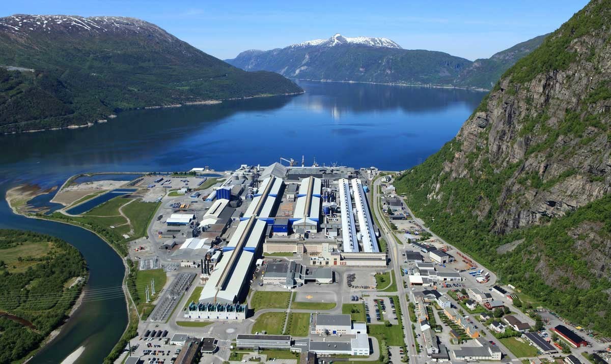 Hydro's Sunndal primary aluminium smelter will switch from fossil fuel to biomethane