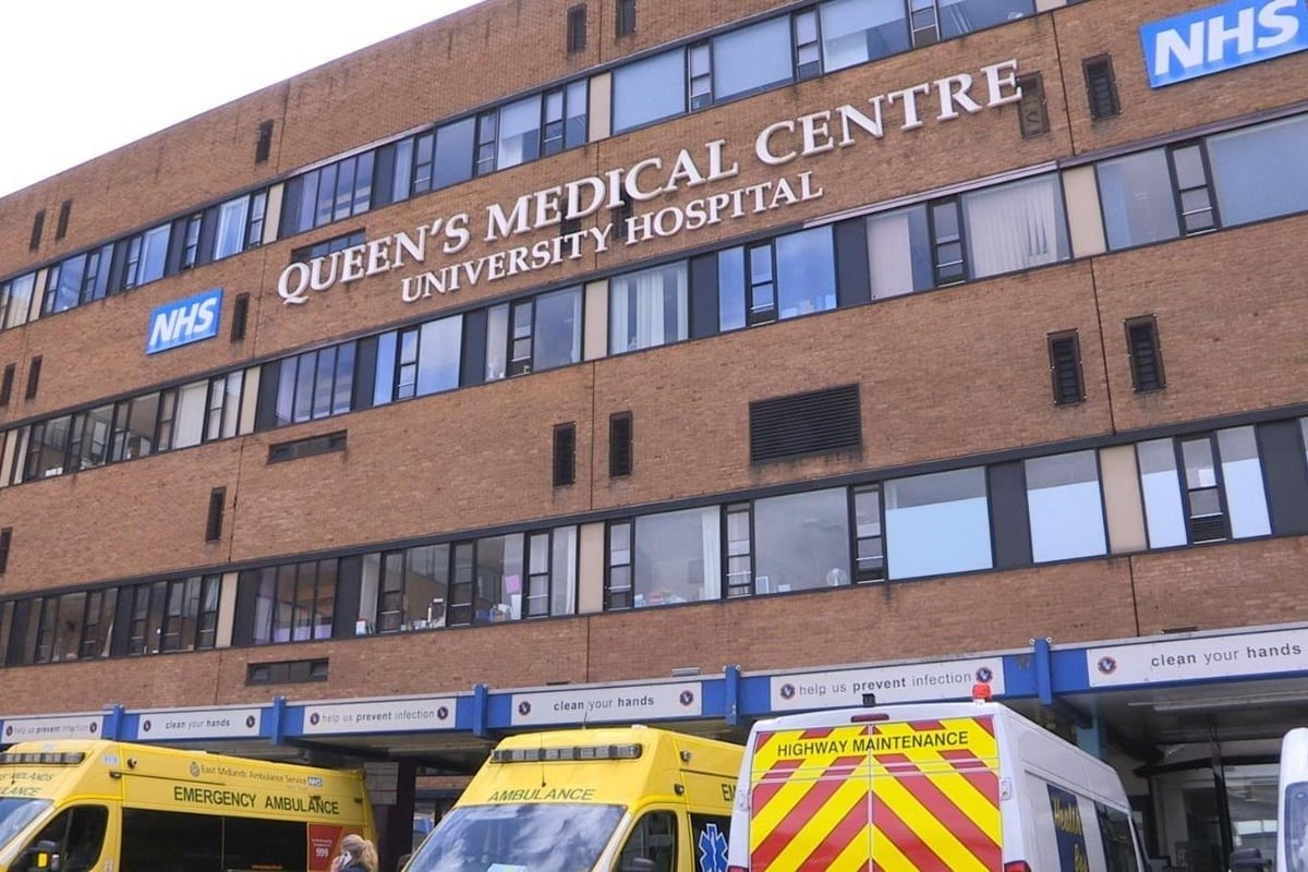 NHS Queen's Medical Centre: Willmott Dixon to replace existing panes with recycled aluminium windows