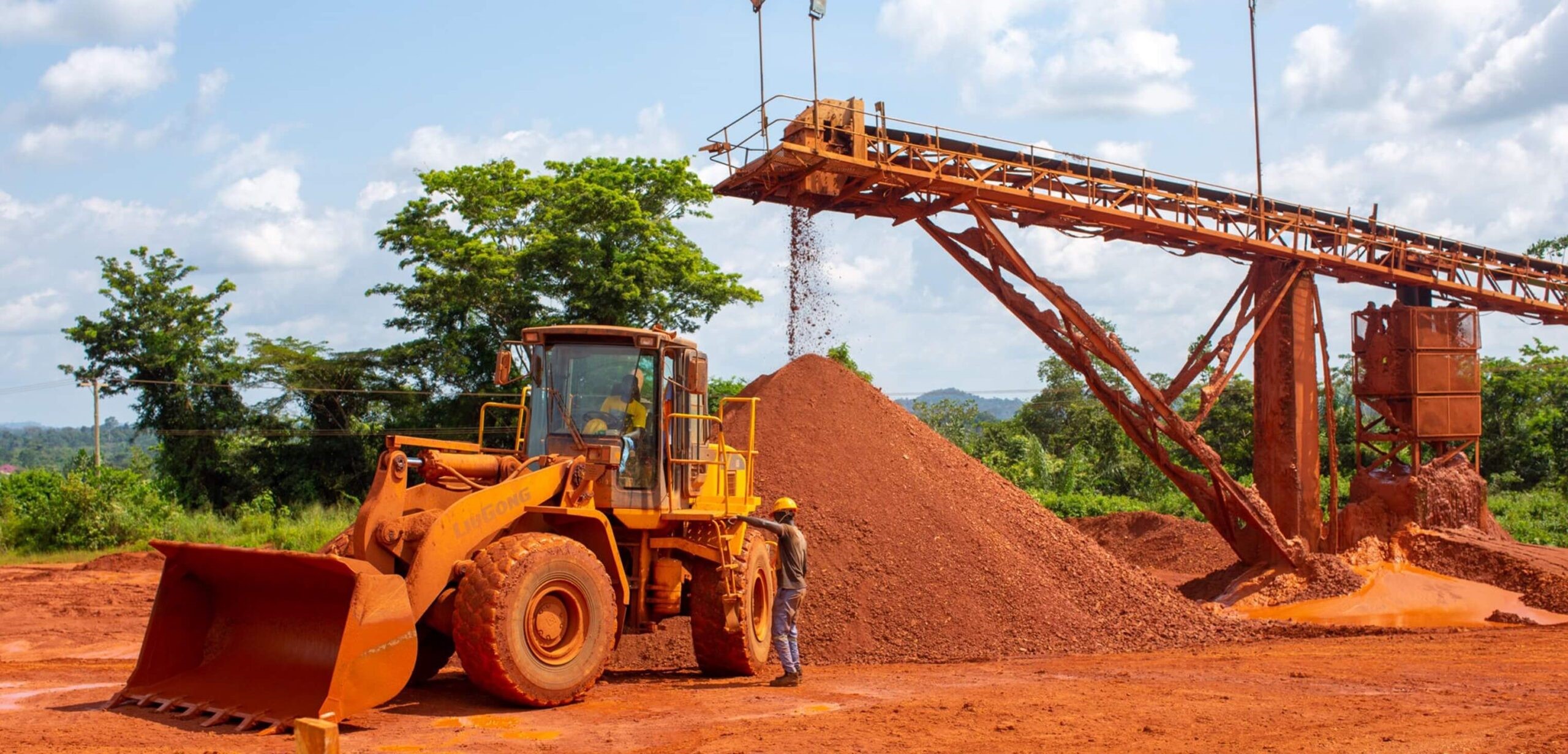 GIADEC grants Mytilineos license for bauxite exploration in Ghana