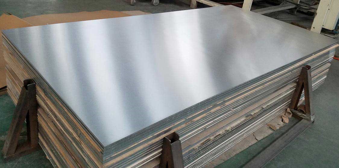 China-based Zhongchuang Co., Ltd. forges 10 tonnes of super wide and thick aluminium alloy plate