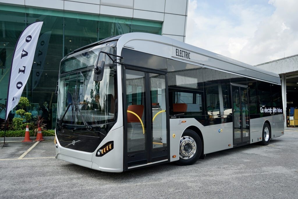 Volvo unveils Malaysia’s first locally built electric premium city bus with an aluminium body 