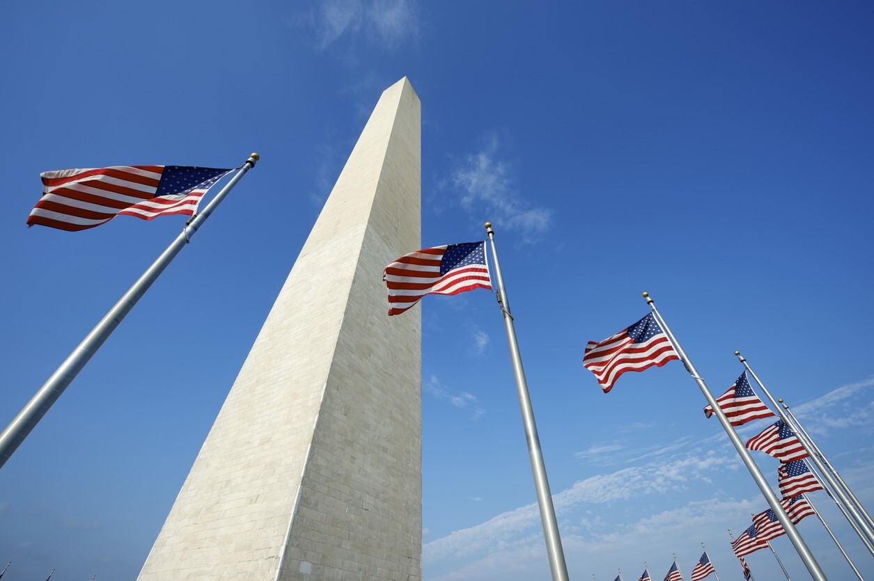 Alfiniti elevates American ideals with aluminium flagpoles