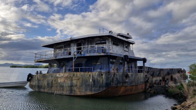 Fiji’s Maritime Authority to remove abandoned bauxite vessels from Naiviqiri Jetty