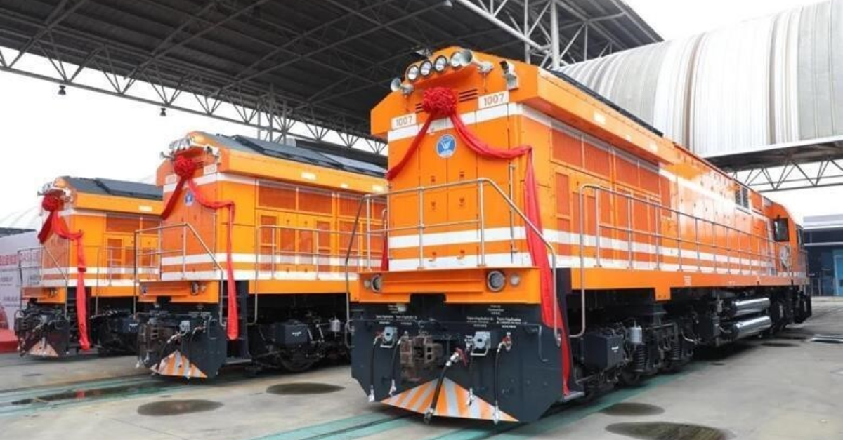 Diesel locomotives for Guinea bauxite transporation