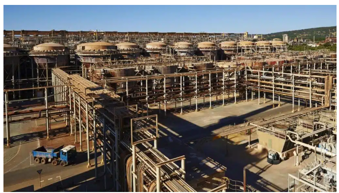 Pinjarra alumina refinery faces downtime amid natural gas supply disruptions