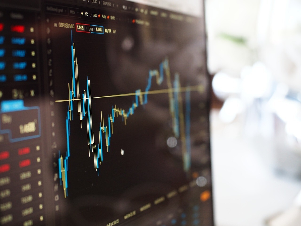 Century Aluminum's stock dips 12% W-o-W, yet long-term returns remain robust