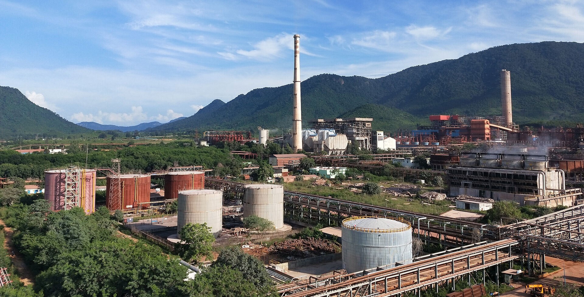 India: Vedanta's Lanjigarh bauxite mine's permanence urged by locals to Orissa CM